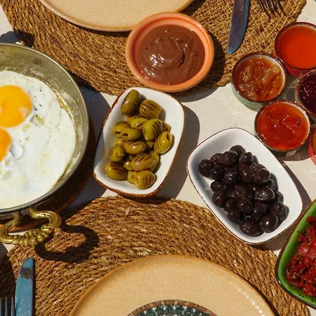 Peri Alaçatı