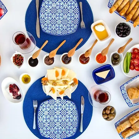 Peri Couette-café 4*