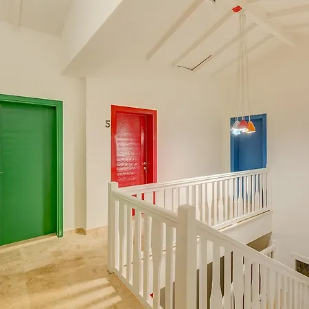 Peri Bed & Breakfast 4*