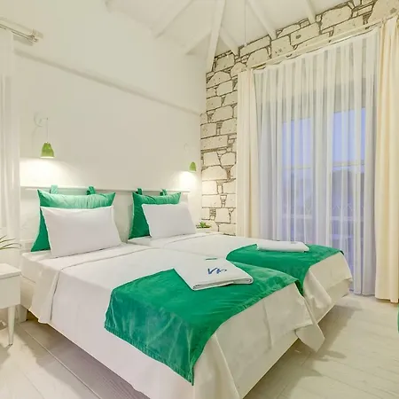 Villaperi Butik Bed & Breakfast Alacati