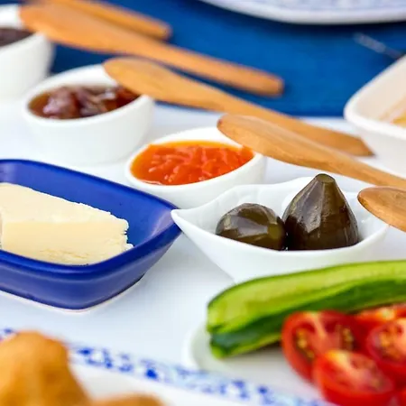 Peri Bed & Breakfast