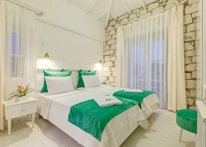 Peri فندق مبيت وإفطار ألاتشاتي